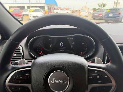 Used 2021 Jeep Grand Cherokee Trailhawk w/ Trailhawk Luxury Group AWD/4WD image 13