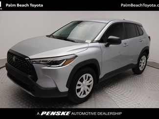 Used 2023 Toyota Corolla Cross L FWD video 1