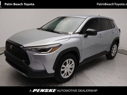 Used 2023 Toyota Corolla Cross L FWD image 1