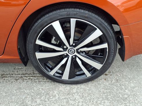 Used 2022 Nissan Altima 2.5 SR FWD image 29