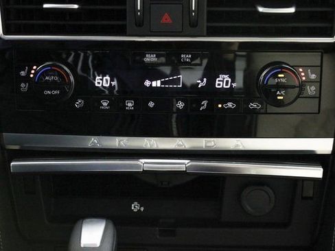 New 2024 Nissan Armada Platinum w/ Captain's Chairs Package image 24