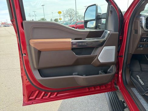 Certified 2025 Ford F150 King Ranch image 14