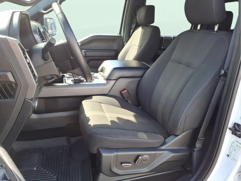 Used 2017 Ford F150 XLT w/ Equipment Group 302A Luxury AWD/4WD image 9