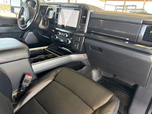 Used 2023 Ford F350 Lariat w/ Lariat Ultimate Package AWD/4WD image 13