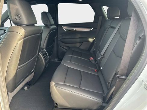 New 2025 Cadillac XT5 Luxury w/ LPO, Floor Liner Package image 11