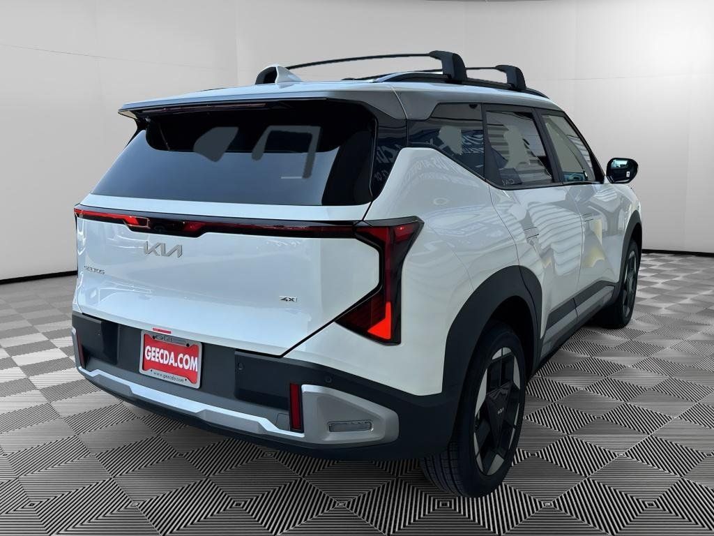 New 2027 Kia Seltos EX w/ EX Panoramic Sunroof Package AWD/4WD image 4
