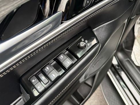 Used 2022 Jeep Wagoneer Series II image 13