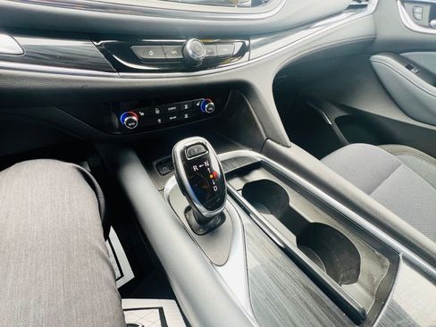 Used 2020 Buick Enclave Preferred image 25