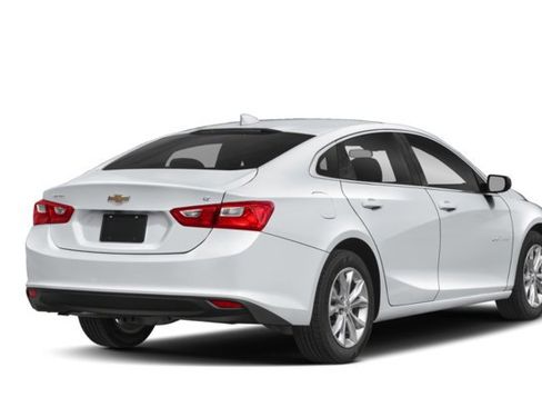Used 2024 Chevrolet Malibu LT image 9