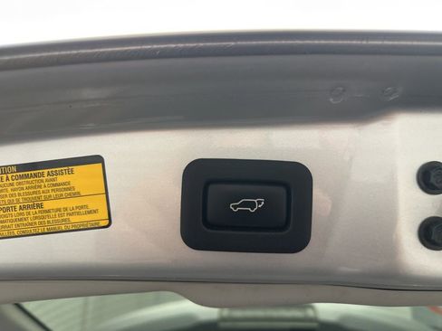 Used 2009 Toyota Venza AWD image 27