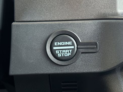 New 2025 Ford Bronco 4-Door w/ Sasquatch Package image 21