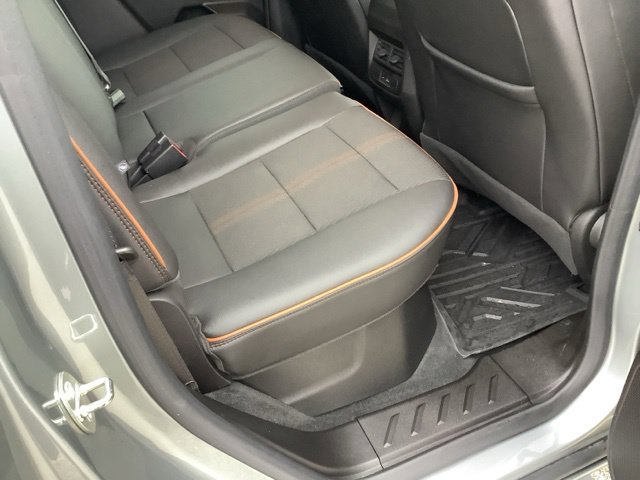 Used 2023 GMC Canyon AT4 w/ Canyon Safety Plus Package AWD/4WD image 21
