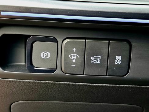 Used 2025 Hyundai Santa Fe Calligraphy AWD/4WD image 22