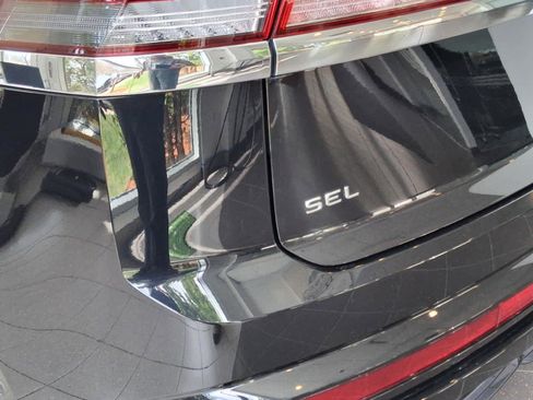 New 2026 Volkswagen Atlas Cross Sport SEL Premium R-Line image 13