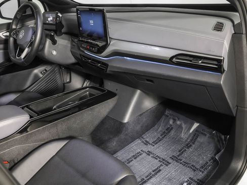 Used 2023 Volkswagen ID.4 Pro S Plus image 45