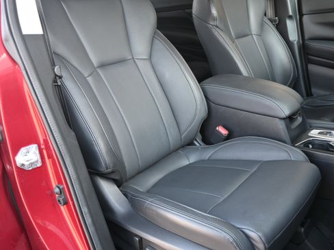 Certified 2023 Subaru Ascent Limited image 32