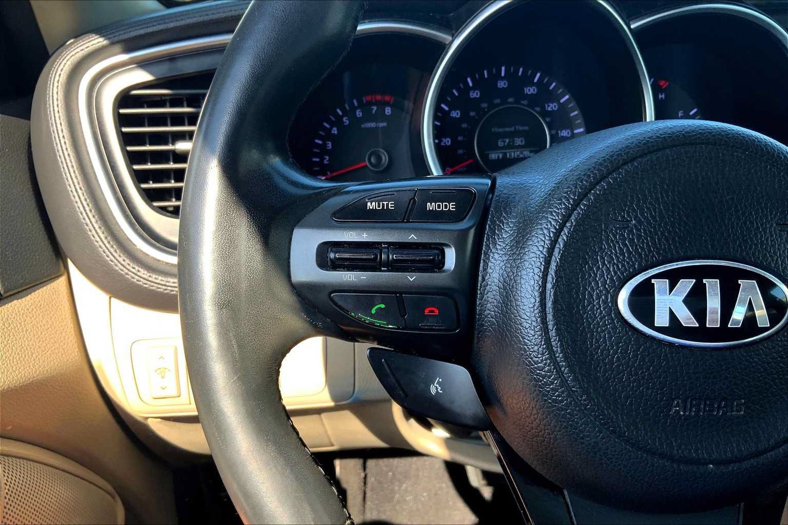 Used 2015 Kia Optima EX w/ EX Premium Package FWD image 24