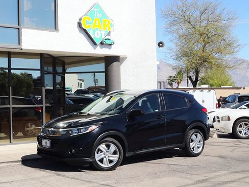 Used 2019 Honda HR-V EX image 3