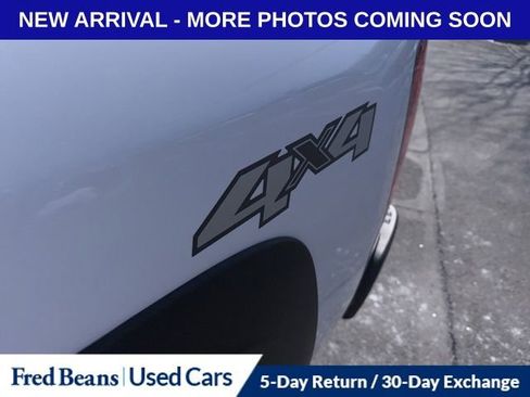 Used 2009 Chevrolet Silverado 1500 4x4 Crew Cab Hybrid image 4