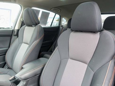 Used 2022 Subaru Crosstrek 2.0i Premium w/ Moonroof Package image 25