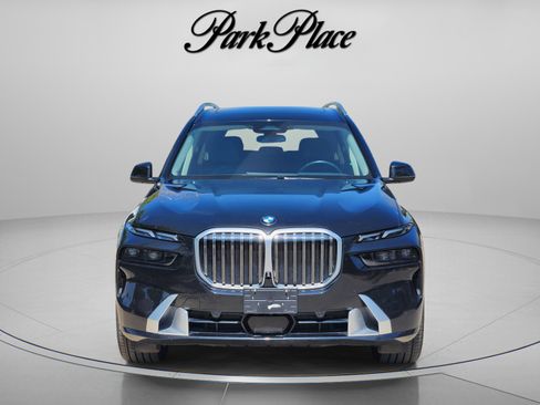 Used 2025 BMW X7 xDrive40i image 5
