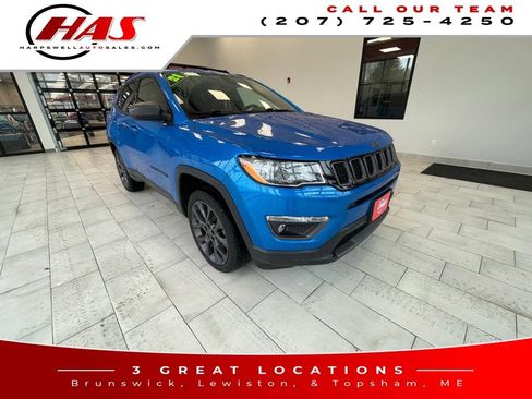 Used 2021 Jeep Compass Latitude AWD/4WD image 8