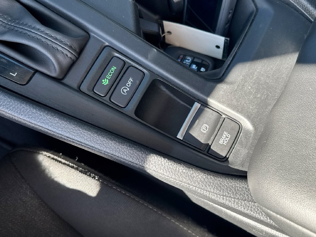 Used 2025 Honda Accord SE image 26