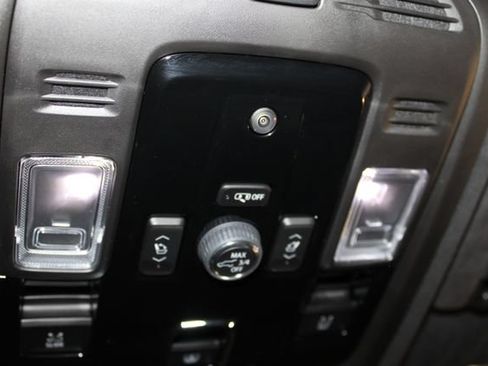 Used 2025 Cadillac Escalade V AWD/4WD image 45