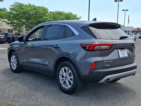 Certified 2023 Ford Escape Active AWD/4WD image 4