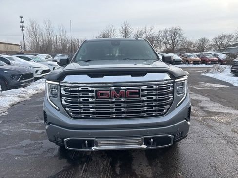 Used 2024 GMC Sierra 1500 Denali w/ Denali Reserve Package image 4