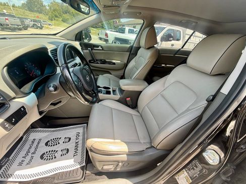 Used 2018 Kia Sportage EX w/ EX Premium Package FWD image 11