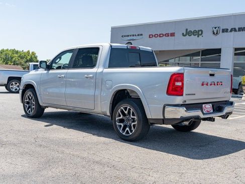 Used 2026 RAM 1500 Laramie AWD/4WD image 3
