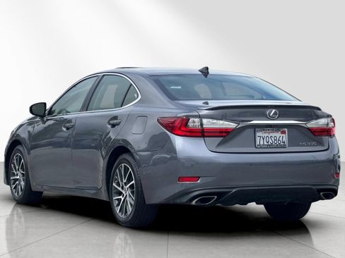 Used 2017 Lexus ES 350 w/ Navigation System Package FWD image 6