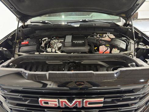 Used 2024 GMC Sierra 1500 Elevation w/ X31 Off-Road Package AWD/4WD image 38