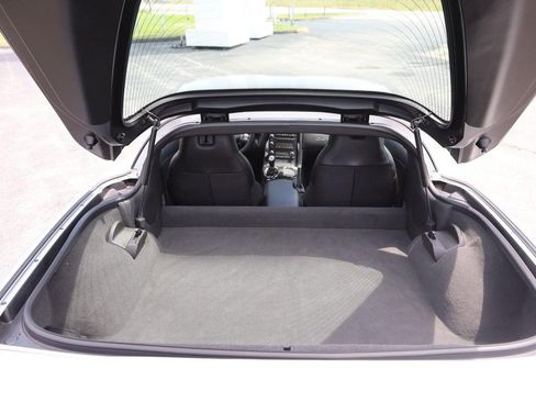 Used 2011 Chevrolet Corvette Coupe w/ 1LT RWD image 7