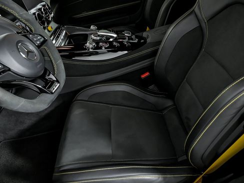 Used 2018 Mercedes-Benz AMG GT R image 21