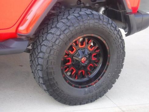 Certified 2022 Jeep Wrangler Unlimited Sahara image 3