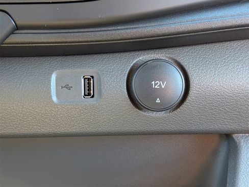 New 2026 Ford Transit 250 148 Medium Roof image 17