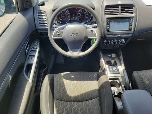 Used 2024 Mitsubishi Outlander Sport SE AWD/4WD image 12