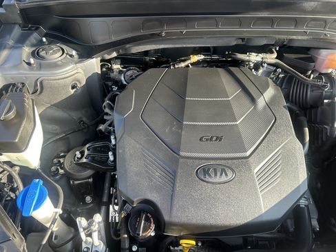 Used 2020 Kia Telluride SX w/ Towing Package FWD image 68