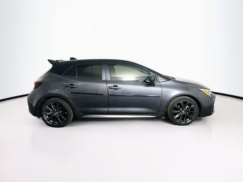 Used 2025 Toyota Corolla XSE image 10