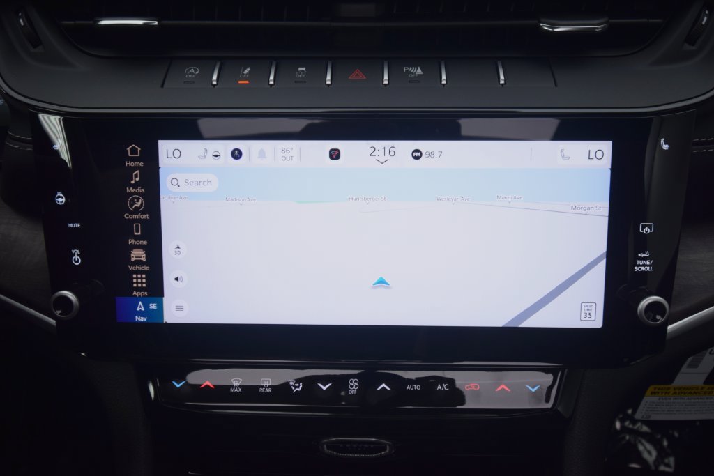 New 2027 Jeep Grand Cherokee Altitude AWD/4WD image 22
