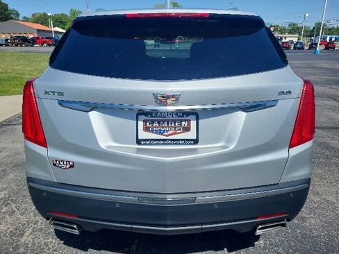 Used 2019 Cadillac XT5 FWD image 11