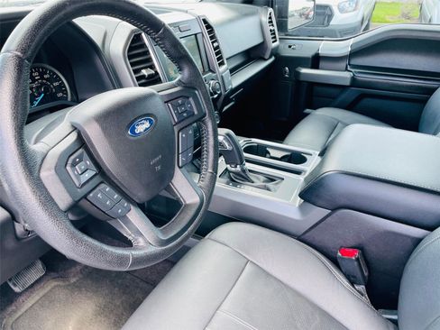 Used 2016 Ford F150 XLT w/ Equipment Group 301A Mid AWD/4WD image 8