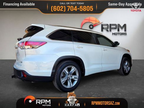 Used 2014 Toyota Highlander Limited Platinum FWD image 5