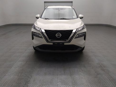 Used 2021 Nissan Rogue SV FWD image 15