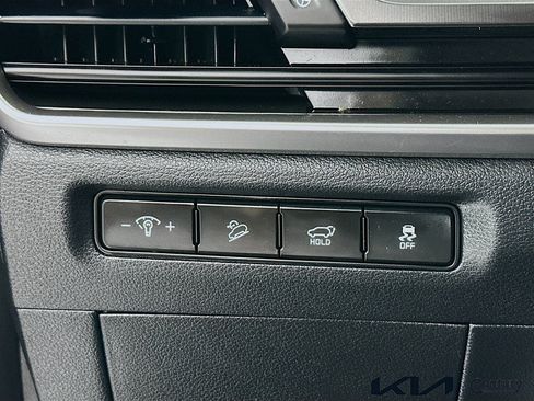 Certified 2025 Kia Telluride S AWD/4WD image 10