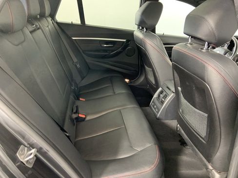 Used 2017 BMW 330i xDrive 330i xDrive w/ Premium Package image 19