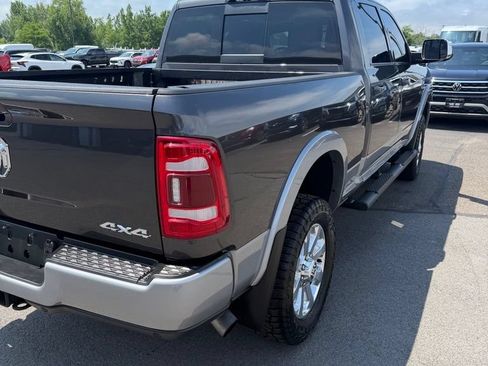 Used 2022 RAM 3500 Laramie AWD/4WD image 5