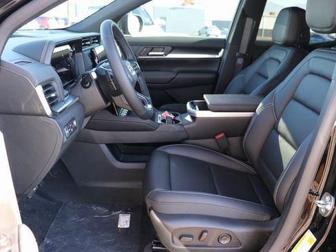 New 2026 GMC Terrain Elevation w/ Elevation Premium Package image 17